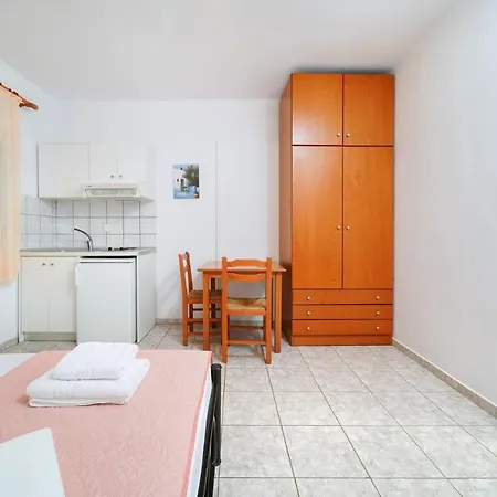 Elena Apartment