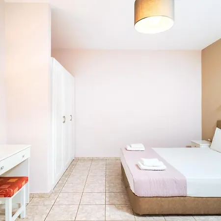 Elena Apartment *