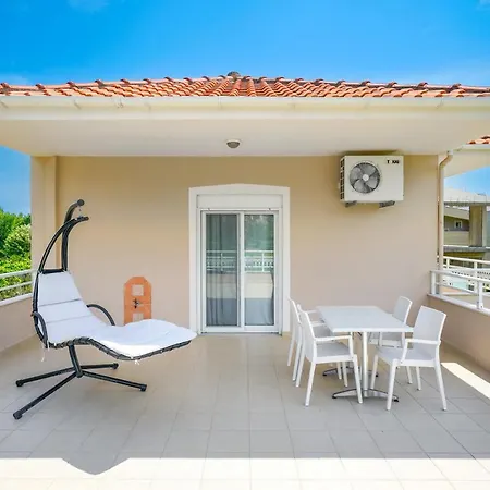 Elena Chrisi Ammoudia