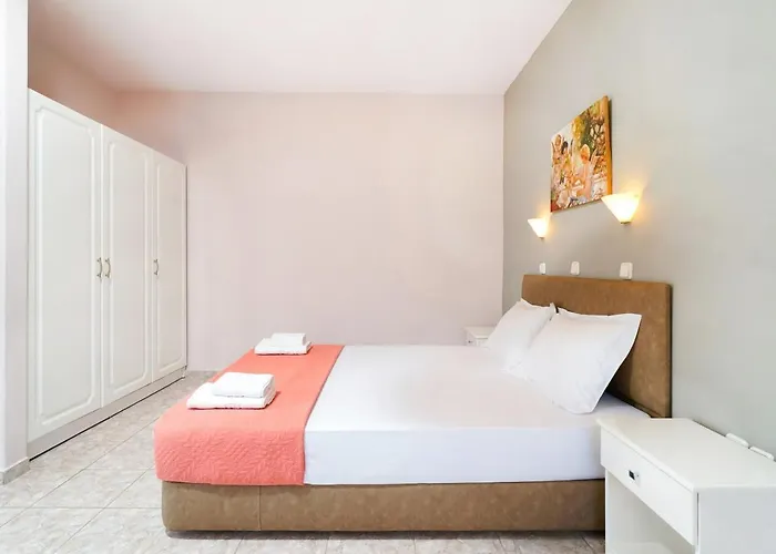 Elena Χρυσή Αμμουδιά